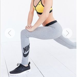 Nike Logo Leggins